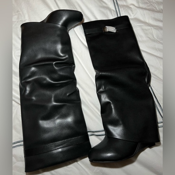 BRAND NEW NEVER WORN black padlock boots from EGO OFFICIAL - Picture 2 of 5